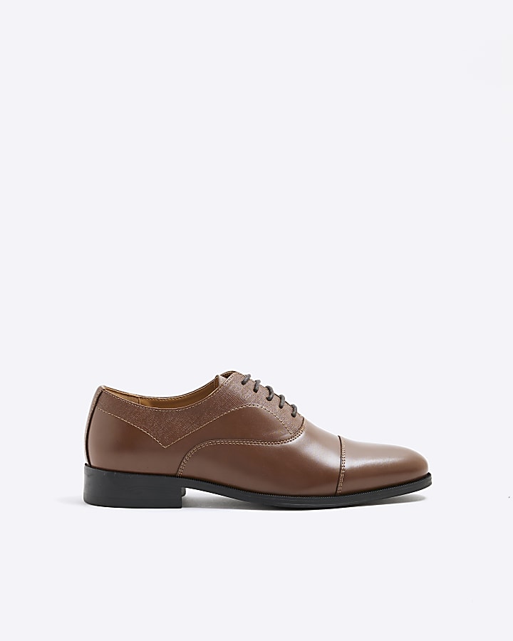 Brown Textured Oxford Shoes